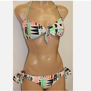 NWT DVF Roxy by Diane von Furstenberg Swimsuit 2 piece Bikini Set Sz L M